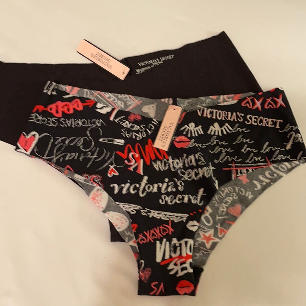 Victoria’s Secret Cheeky Bundle